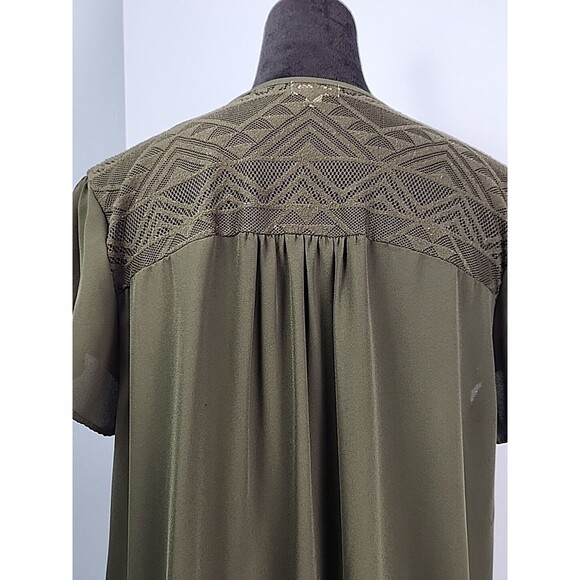 Lily White Womens Flutter Sleeve Lace Top Olive Blouse XL Low High Hem - Picture 7 of 9